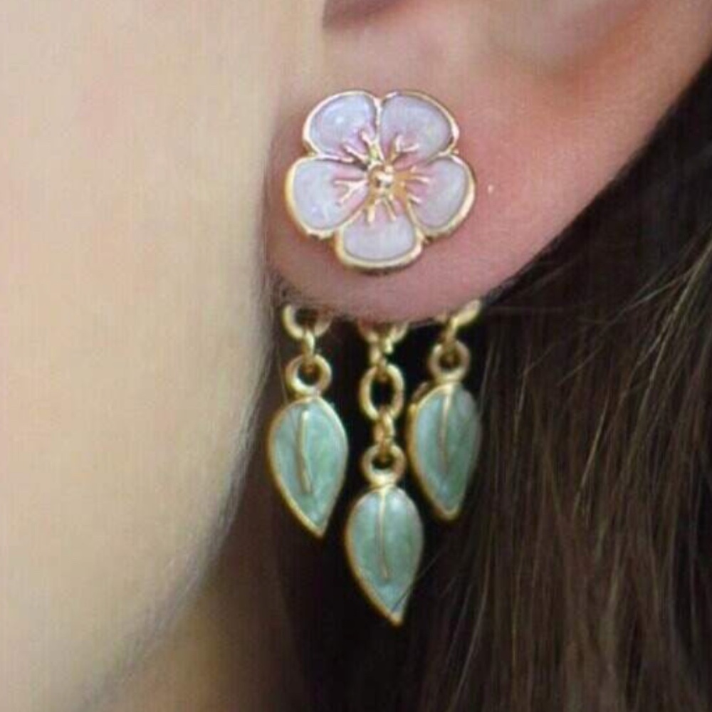 Boho Gold Tone Flower Leaves Earrings